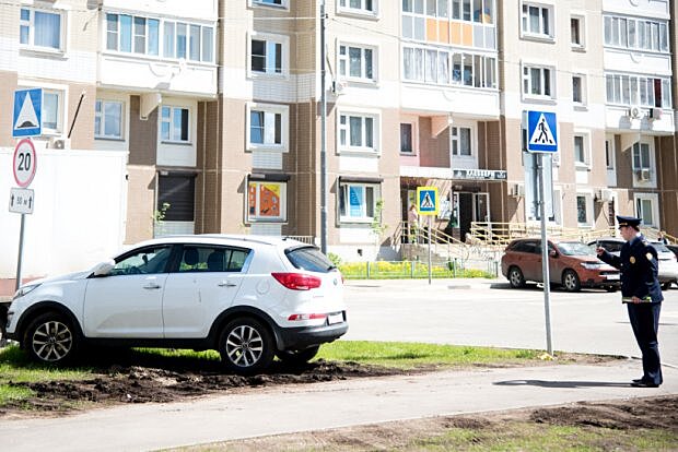 В Подмосковье за 2019 год установлено более 17 км ограждений, защищающих от парковки