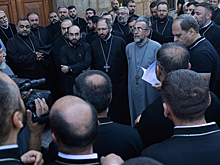 Колокола всех храмов Армении ударили в набат: Мигранян назвал конфликт Пашиняна с армянской церковью началом его конца