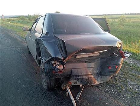 Пьяный водитель "четырнадцатой" устроил ДТП под Самарой