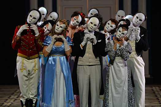 Артисты сыграли для незрячих