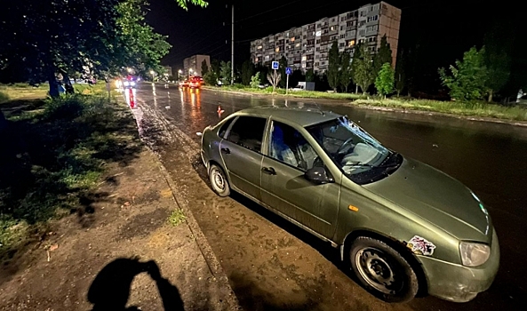 В Волгоградской области мать с двумя детьми попала под колеса машины