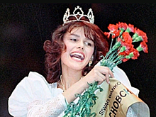 Как выглядит первая красавица СССР спустя 32 года