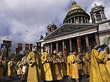 В Петербурге у Исаакиевского собора пройдет крестный ход
