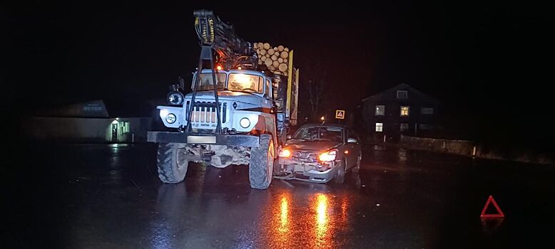 Авария с УРАЛом в Костромской области закончилась не так печально