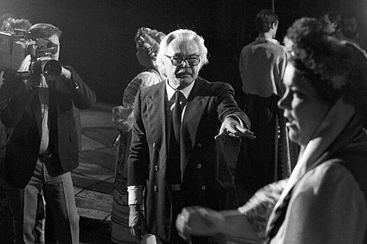 «Вася! Что с тобой?»: Шукшин рыдал в поезде, узнав о судьбе Разина