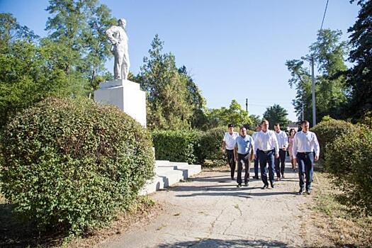 В поселке Виноградном под Анапой благоустроят парк и стадион
