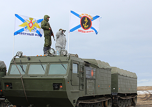 Экспедиции Северного флота на Новой Земле доставили свежий хлеб и топливо