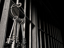 Журналисты из Ленобласти нашли у себя в регионе заброшенную частную тюрьму и крематорий