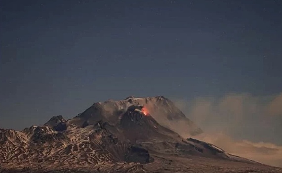 Человечество пережило суперизвержение вулкана 74 тысячи лет назад