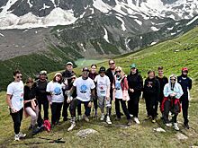 Инициативы московских НКО помогают их подопечным взойти на горные вершины и получить привет из космоса