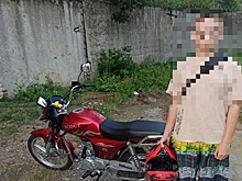 В рязанском селе Просечье остановили 14-летнего подростка на мопеде