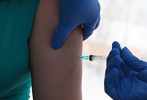 Названы показания для вакцинации от кори для взрослых