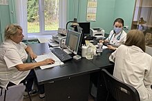 В поликлиники Садаковского, Костино и Бахты пришли три специалиста-педиатра