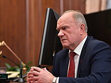 Зюганов оценил татарское гостеприимство на ПМЭФ