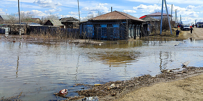 Паводки: восстановление Оренбуржья и эвакуация из Викулово из-за разлива Ишима