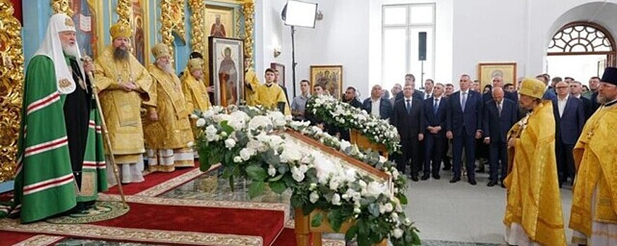Патриарх Кирилл посетил Благовещенский собор в Тюмени