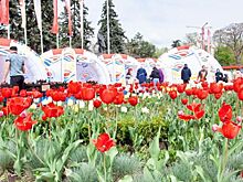 В парке Горького проходит пасхальная ярмарка