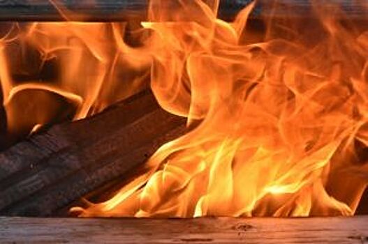 Три человека пострадали на пожаре в Перми