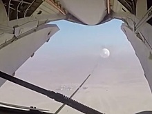 Минобороны РФ опубликовало видео десантирования техники и военных в Египте