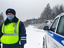 Сотрудники ГИБДД предупредили о гололедице на красноярских дорогах