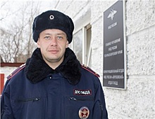 В Красноярском крае инспектор ДПС вне служебного времени задержал угонщика