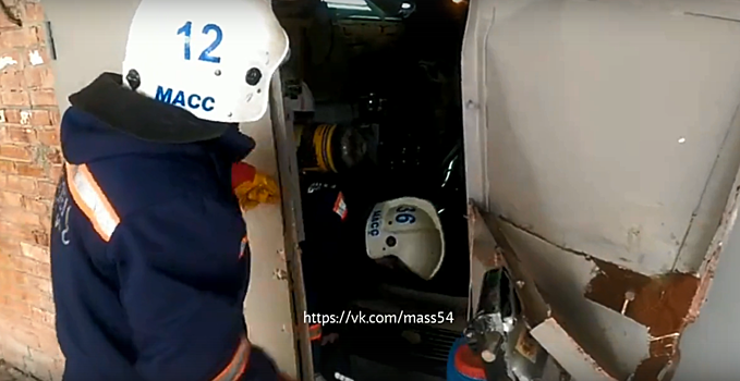 Спасатели нашли в гараже труп новосибирца