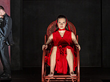 Пельмени и «БЕСприданница»: в Театре им. Моссовета премьера спектакля Марчелли