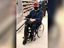 Уралец придумал компактную приставку-самокат для инвалидных колясок