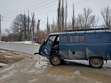 В Волгограде 32-летняя женщина пострадала в аварии по вине водителя &quot;Лексуса&quot;