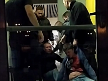 Охранники нижегородского ТЦ зверски избили посетителей