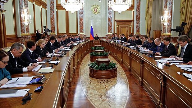 Власти уклонились от оценки своей антикризисной работы