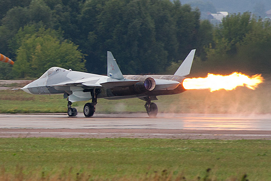 Эксперты назвали жутким воем звук двигателей российского истребителя Су-57