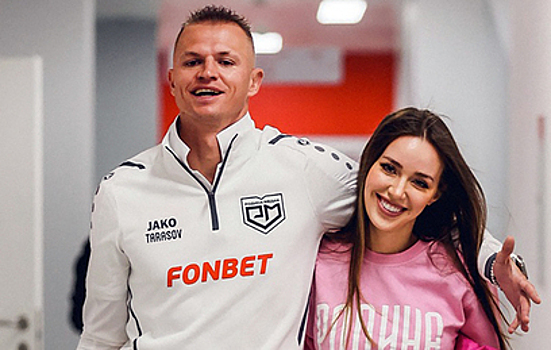 "Ленивая!": Тарасов публично отчитал Анастасию Костенко