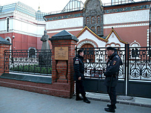 Третьяковка компенсирует билеты посетителям, не попавшим на Серебрякову
