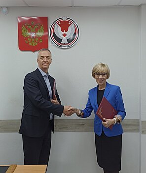 Соглашение о сотрудничестве подписали детский омбудсмен региона и руководитель Государственного юрбюро