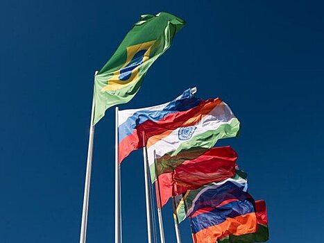 Силуанов: НБР мог бы стать клиринговым центром при создании единой валюты БРИКС