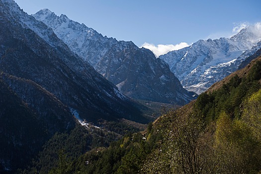 Восемь туроператоров КНР разработают маршруты по Северной Осетии