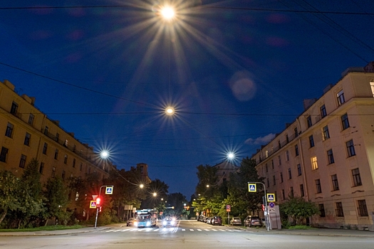На Железноводской улице обновили наружное освещение