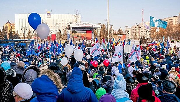 Полмиллиона человек по всей стране пришли на акцию "Россия в моем сердце!"