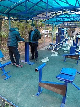Депутат Городской Думы оценил состояние спортивного оборудования в калужских дворах
