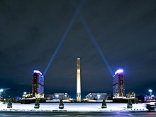 В Петербурге в честь годовщины прорыва блокады взметнутся в небо "Лучи Победы"