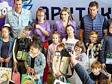 Чемпионка ОИ Сотникова организовала праздник для ребят с особенностями в День защиты детей. Как все прошло