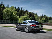 BMW M5 участвует в драг-рейсинге вместе с AMG GT 63 S E Performance и Porsche Panamera Turbo S E-Hybrid
