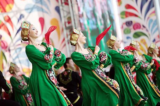 Творческие коллективы выступят в Щаповском на концерте ко Дню народного единства