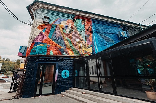 Еще два ярких граффити появились в Нижнем Новгороде в рамках биеннале