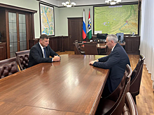 Андрей Травников встретился с новым главой города Обь Сергеем Синяевым