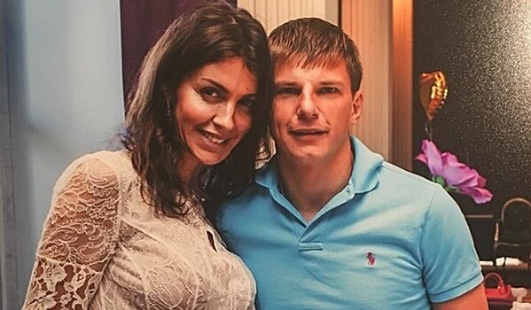 Экс-супруга Аршавина обвинила футболиста в равнодушии