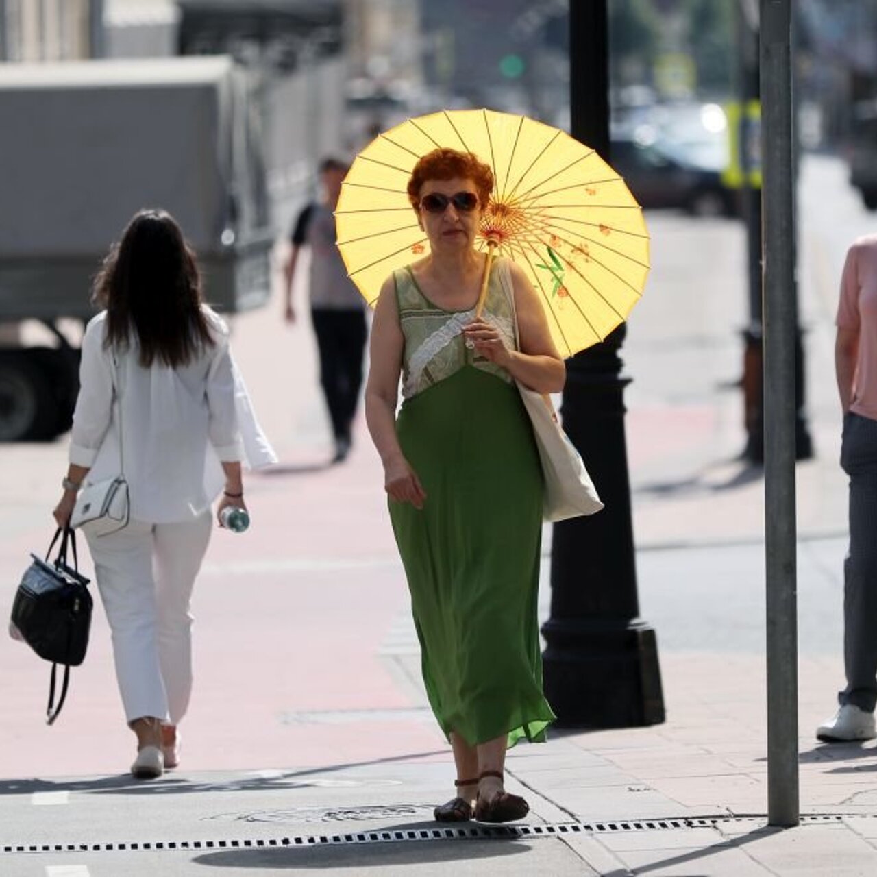 prognoz pogody pustynnaya zhara v moskve blizka k koncu rambler novosti