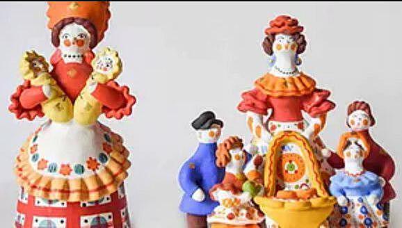Дымковские игрушки из частной коллекции представили в КЦ «Онежский» на Флотской