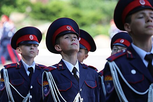 Сейчас 176 выпускников и четыре педагога казачьих кадетских корпусов Дона находятся на передовой